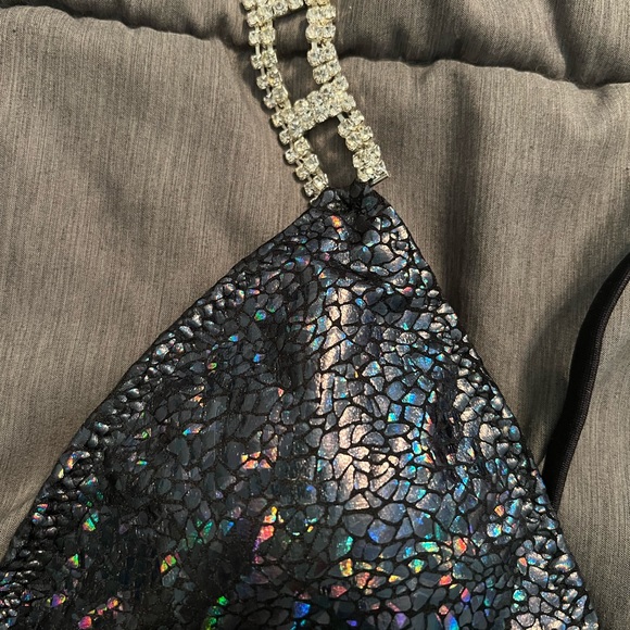 Fitness Competition Suit - Picture 2 of 6